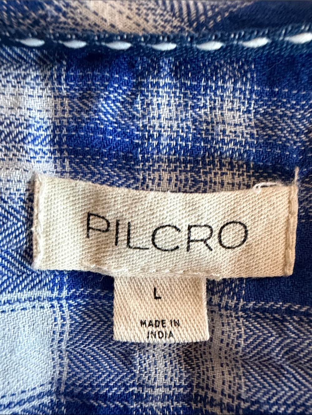 Pilcro Blue Plaid Button-Down Shirt with Peter Pan Collar. Kiera - Picture 4 of 6